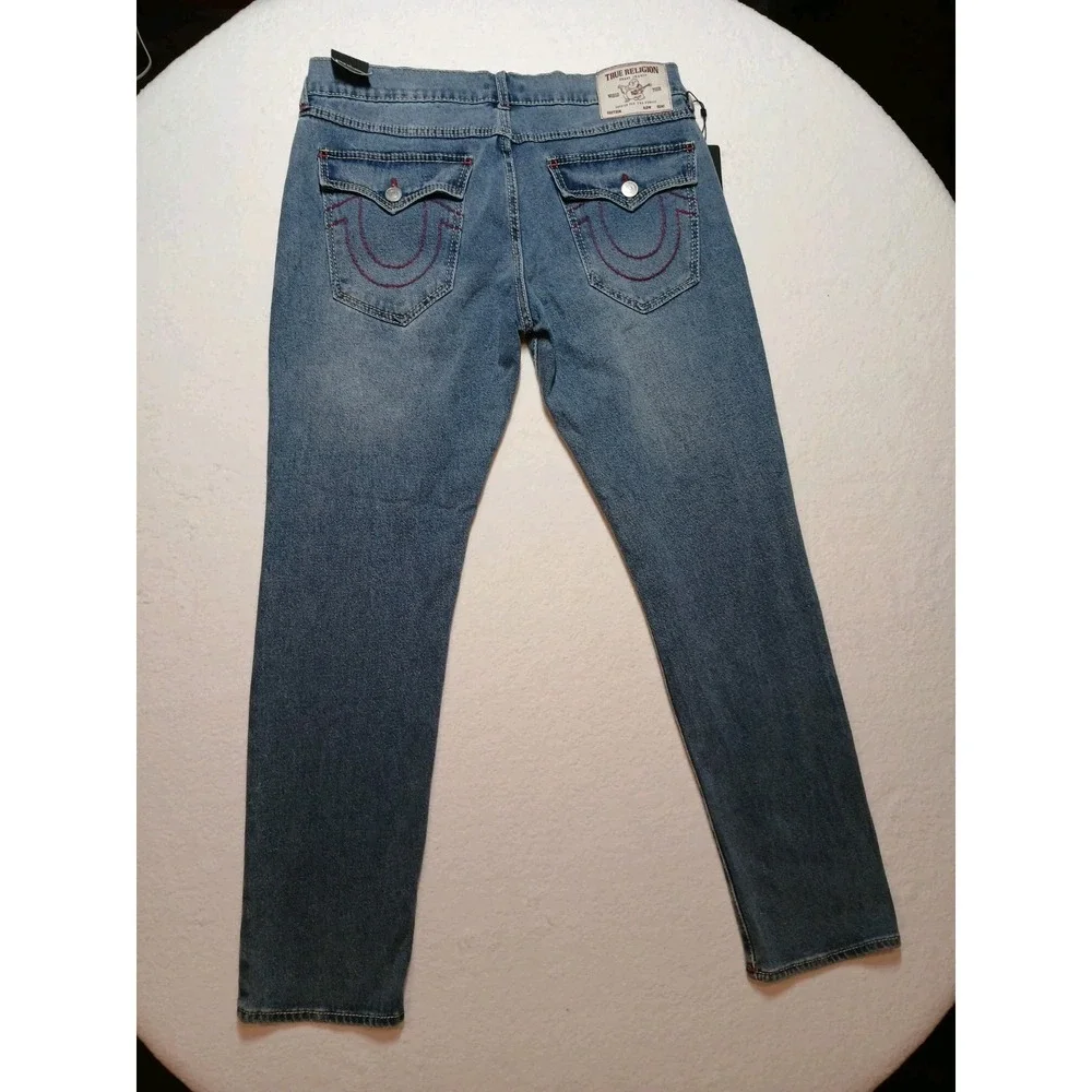True Religion Geno Big T Flap Jeans Mens 34x32 NWT Light Pacific Wash Slim